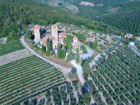 Santa Agnese chianti regionの写真素材