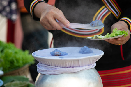 Steamed rice-skin dumplings, Procedures and methods of doingの写真素材