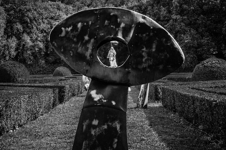 A statue in a public garden in Tuscany, Italyの写真素材