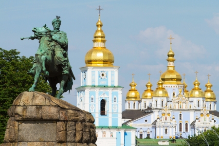 Monument of famous Ukrainian Hetman Bogdan Khmelnitsky in front of St. Michael's Golden-Domed Monastery in Kiev, Ukraineの写真素材