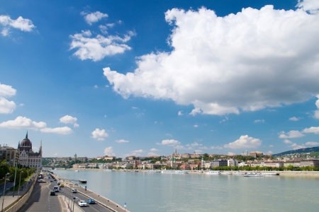 View of Buda side of Budapest with the Buda Castle, St. Matthias and Fishermen's Bastionのeditorial素材