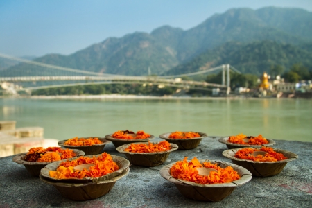Puja flowers offering for the Ganges river in Rishikesh, Indiaの写真素材