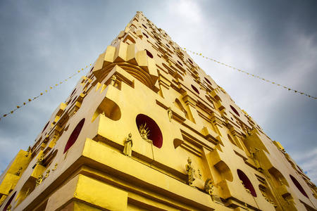 Bodhgaya-style stupa at Wangvivagegaram Temple, Sangkhlaburi,Thailandの写真素材