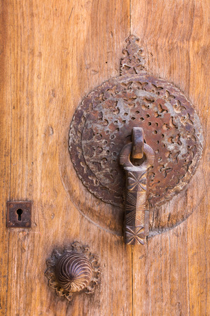 Typical door of an old house in Kashan, Iranの写真素材