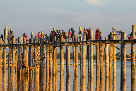 Amarapura, Myanmar - September 30, 2016: Famous U-Bein bridge in Amarapura near Mandalay, Myanmarのeditorial素材