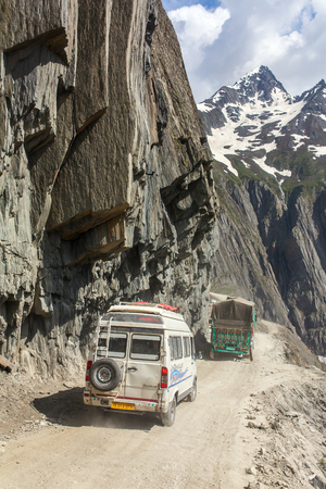 Kargil, India - June 17, 2017: Traffic on the Zojila Pass between Srinagar and Kargil in Jammu and Kashmir, Indiaのeditorial素材