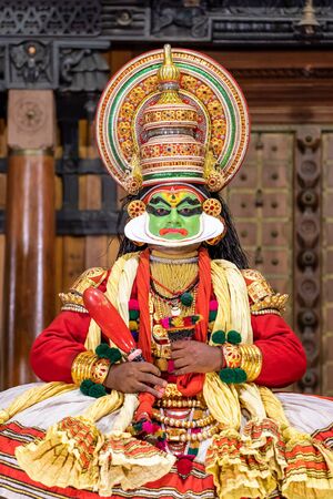 Kathakali performer in the virtuous pachcha green role in Cochin, Kerala, India.のeditorial素材