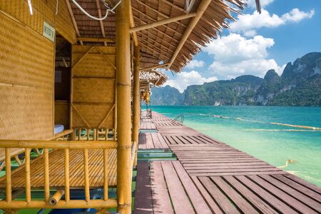 Raft houses on Cheow Lan lake in Khao Sok National Park, Thailandの写真素材