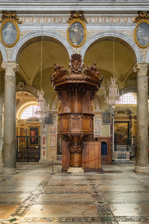 Interior of church Santa Maria Aracoeli in Rome, Italyのeditorial素材