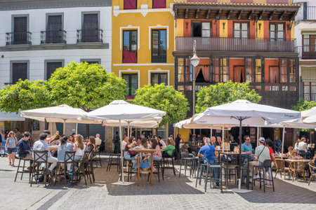 Typical outdoor cafe in Seville, Andalusia, Spain.のeditorial素材