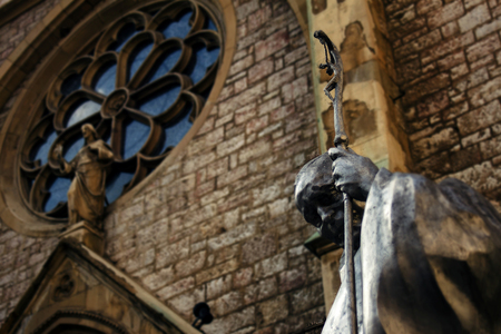 Pop Paul II statue in Sarajevoの写真素材