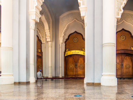 Al Noor Mosque is a mosque in Kalba Sharjah, the United Arab Emirates, located on the Khor Kalba lagoon at the Buhaira Corniche.の写真素材