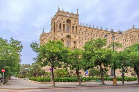 Dom Council or The Azerbaijan Government House built in 1952 located in the capital of Azerbaijan, Baku.The building houses various ministries and departments of Azerbaijan, such as the Ministry of Economy, the Ministry of Agriculture, the Ministry of Culture and Tourism, and others.の写真素材