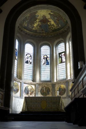 Composed of thirty one colleges (one of which is named Caius and Gonville), the university in the city of Cambridge attracts young people from around the world hoping to gain a vintage education as well as impressive exam results under the guidance of diiのeditorial素材