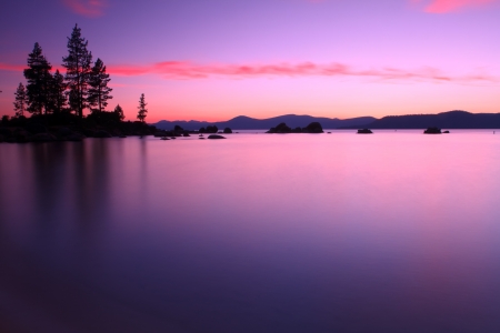 Lake Tahoe after sunsetの写真素材