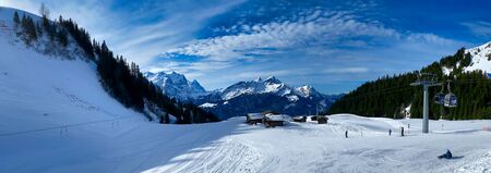 winter ski in the bernese oberland, hasliberg meiringen, landscapeの写真素材