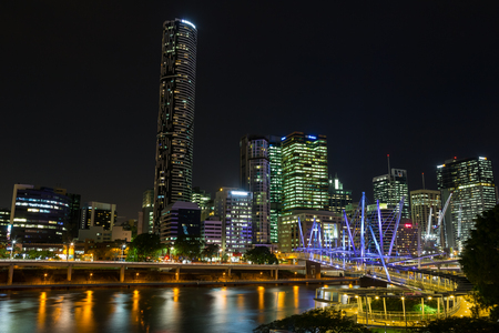 BRISBANE, AUSTRALIA - September 28, 2016: The Kurilpa footbridge links the Roma Street area of the CBD with BrisbaneÃ¢ï¿½ï¿½s Gallery of Modern Art and the State Library at South Bank.のeditorial素材