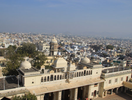 Panoramic view of Udaipur City from top floor of City Palace, Udaipur, Rajasthan, India, Asiaのeditorial素材