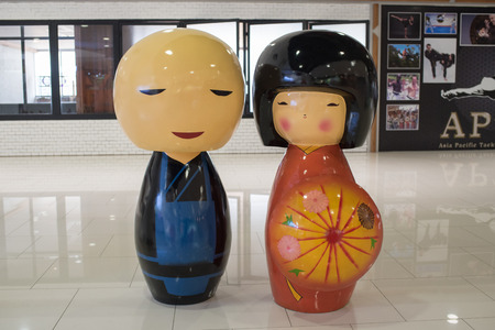 Bangkok, Thailand - December 26, 2015 : Big japanese kokeshi dolls in Gateway Ekamai department store, one of the most famous Japanese dolls and toys on december 26, 2015 in Bangkok, Thailand.のeditorial素材