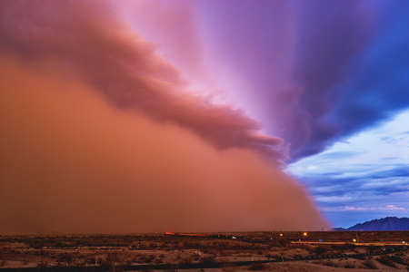 Haboob dust storm in the Arizona desert.の写真素材