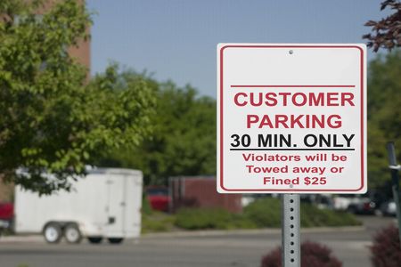 30 Minutes only Customer Parking Signの写真素材