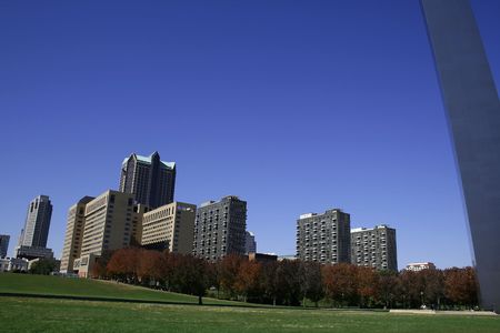 Downtown Buildings under the Arch in St. Louisのeditorial素材