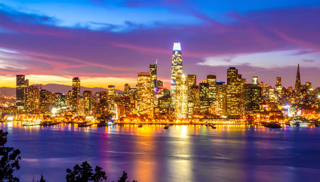 Vancouver downtown cityscape at sunset, Vancouver, Americaの素材