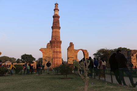 The Qutub Minar,  is among the tallest and famous towers in the world. People like to visit here regularly.のeditorial素材