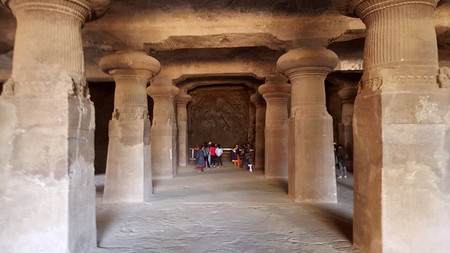 Tourist hot-spot Elephanta caves, one of the oldest rock cut structures of India, perfect expressions of archaic Indian art associated to the cult of Lord Shiva.のeditorial素材