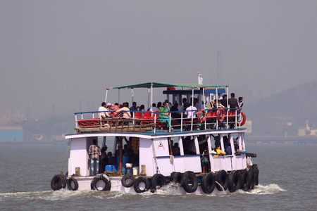 Ferry boat in Arabian Sea way to Elephanta Islands from Gateway of India, Mumbai.のeditorial素材