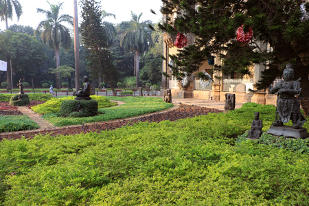 Unidentified pilgrims towards Haji Ali Dargah, a historical landmark and one of the most prestigious Islamic symbols situated in South Mumbai.のeditorial素材