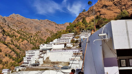 Aerial view of Mata Vaishno Devi Shrine from a ropeway trolley.のeditorial素材