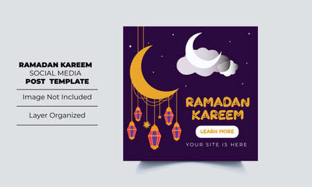 Ramadan Sale Square Banner Promotion Template. Suitable for Web Promotion and Social Media Template Post for Ramadan Kareem Greeting Card, Eventのイラスト素材