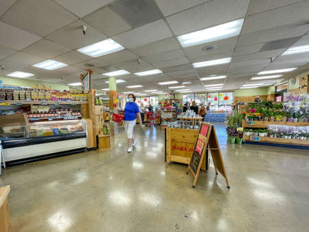 Inside a Trader Joes grocery store.のeditorial素材