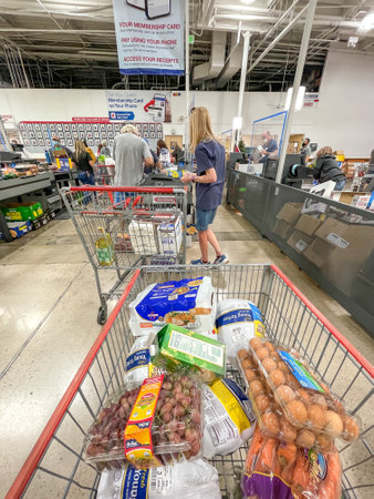 People at checkout line at Costco Wholesale.のeditorial素材