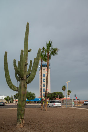 Airport Tower Tucson International Airport, Arizonaのeditorial素材