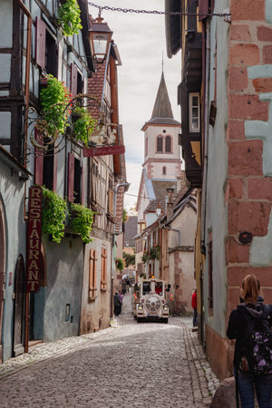 Old homes with beautiful architecture in Alsace.のeditorial素材