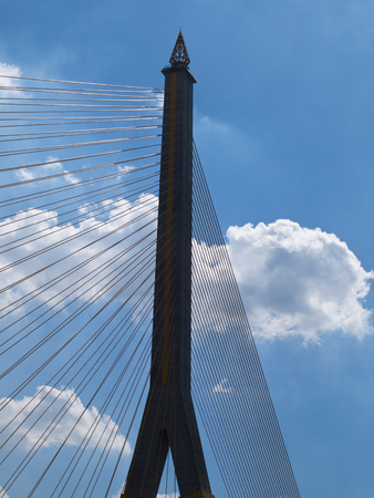 The Rama VIII bridge on the Chaopraya River in Bangkok, Thailand. The bridge opened to traffic on May 7, 2002のeditorial素材