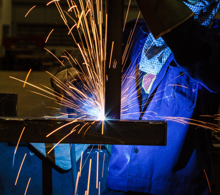 Welding with sparks 