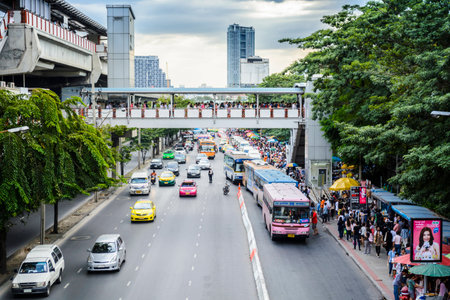 BANGKOK, THAILAND  NOVEMBER 23:  Traffic on the busy road in front of Chatuchak Park on November 23,2012 in Bangkok, Thailand.のeditorial素材