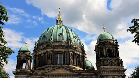 Close Up Of Berlin Cathedral Dome With Cloudy Sky In Summer Time. Berlin Germanyの写真素材