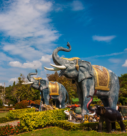 elephent statue in the forestの写真素材