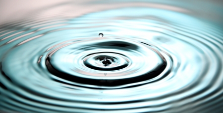 Closeup Pictures Blue Color of Water drops a beautiful shape in Basin.の写真素材