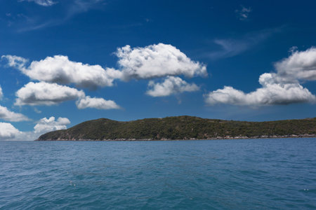 View of Samae San island and sea in the daytime, Popular tourist attractions by sea in Chonburi province, Thailand country.の写真素材