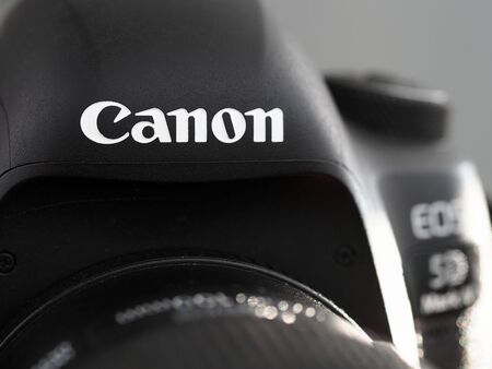 Minsk, Belarus - February 05, 2020: Canon 5d mark IV camera closeupのeditorial素材