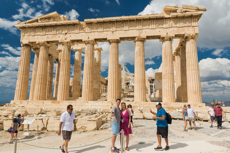Athens, Greece - SEPTEMBER 2016: A lot of tourists around the Parthenon in Acropolisのeditorial素材