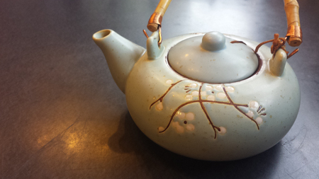 Flower teapotの写真素材