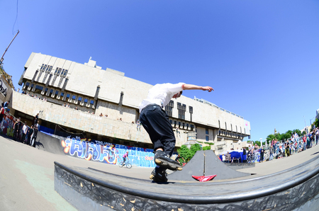 KHARKIV, UKRAINE - 27 MAY, 2018: Roller skating during the annual festival of street cultures.のeditorial素材