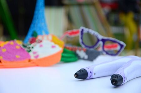 3d handle pen and 3d painting figures. Concept of andmade STEM education - New toy for child to Play...