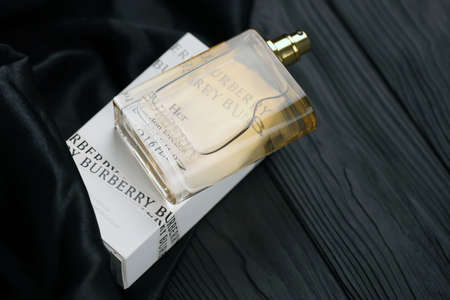 KHARKIV, UKRAINE - NOVEMBER 3, 2021: Burberry Her - London Dream 50ml fragrance perfume bottle packshot. Burberry is a British luxury fashion house headquartered in London, Englandのeditorial素材